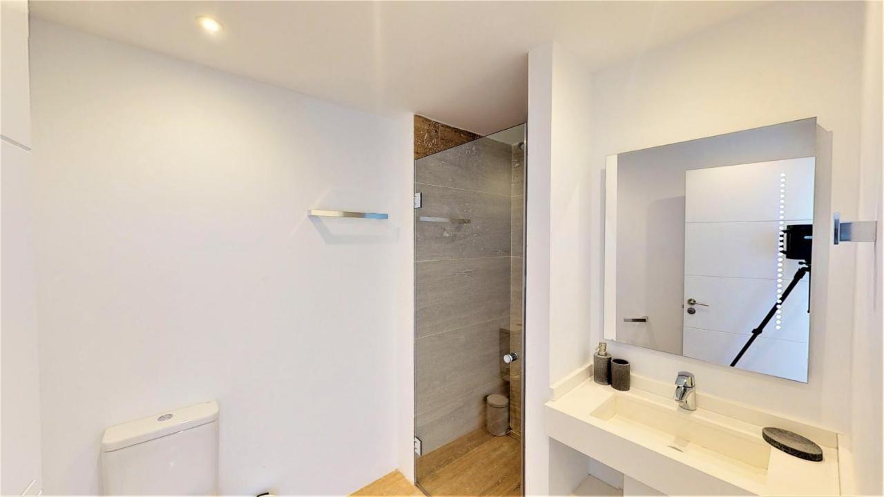 Olimpo - Fuengirola Beachfront Newly Renovated Apartment المظهر الخارجي الصورة